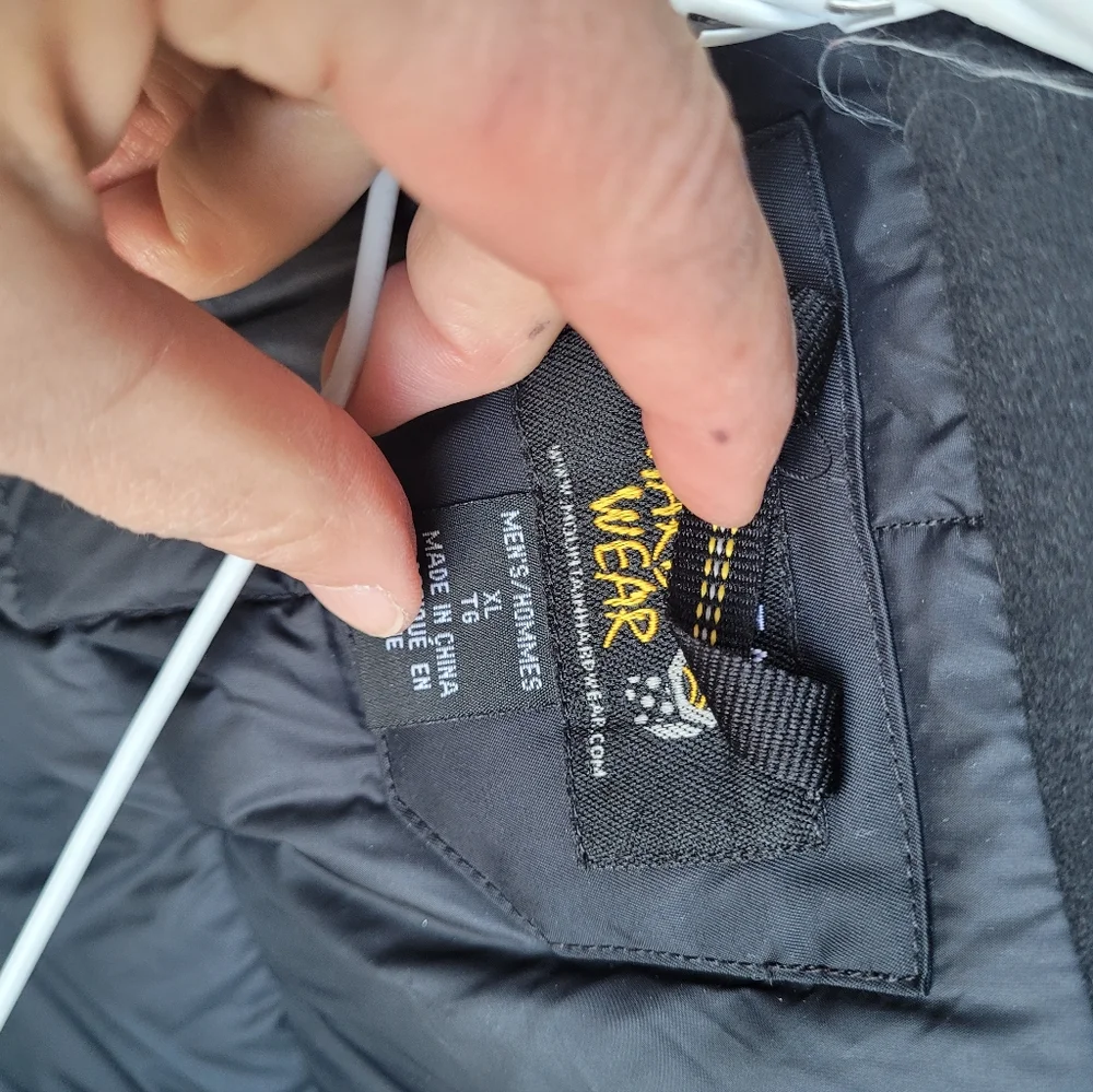 Mountain Hardwear Down Jacket DryQ - Picture 16 of 16